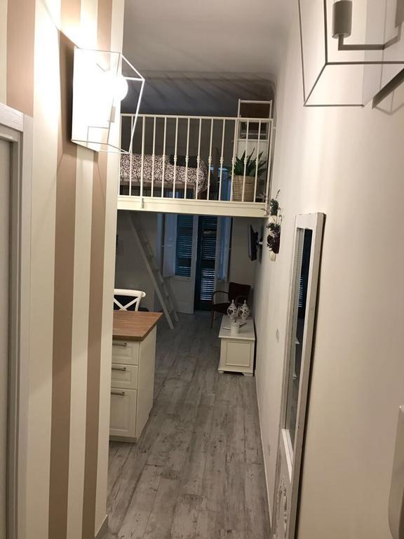 Bianco Melograno Leilighet Bari Eksteriør bilde